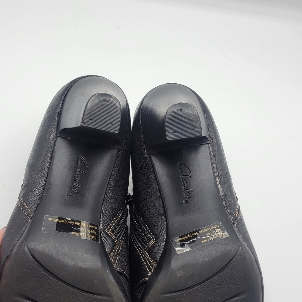 Clarks Bendables leather upper ankle booties size 8 1/2 M - Picture 12 of 16